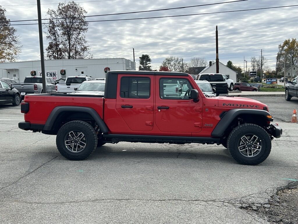 2026 Jeep Gladiator Mojave Crestwood KY
