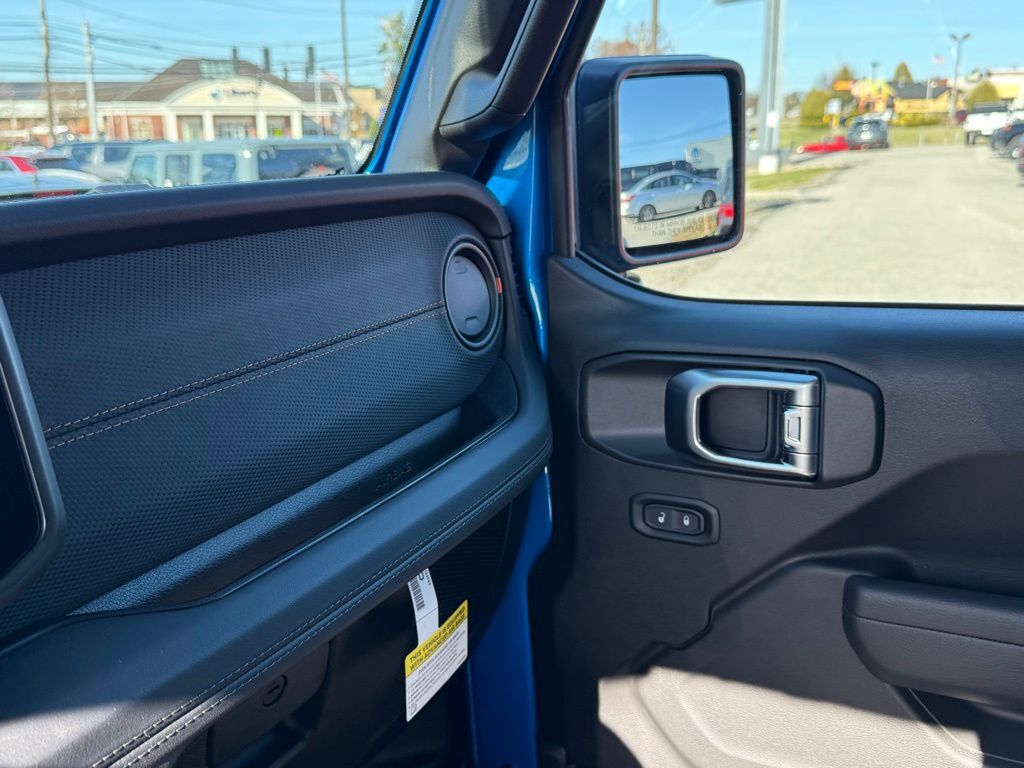 2026 Jeep Gladiator Mojave Crestwood KY