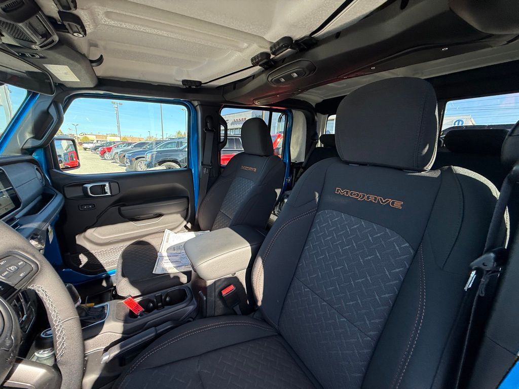 2026 Jeep Gladiator Mojave Crestwood KY