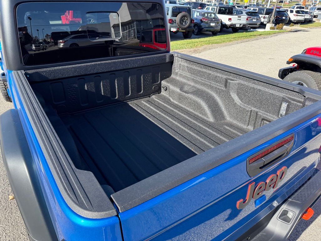 2026 Jeep Gladiator Mojave Crestwood KY