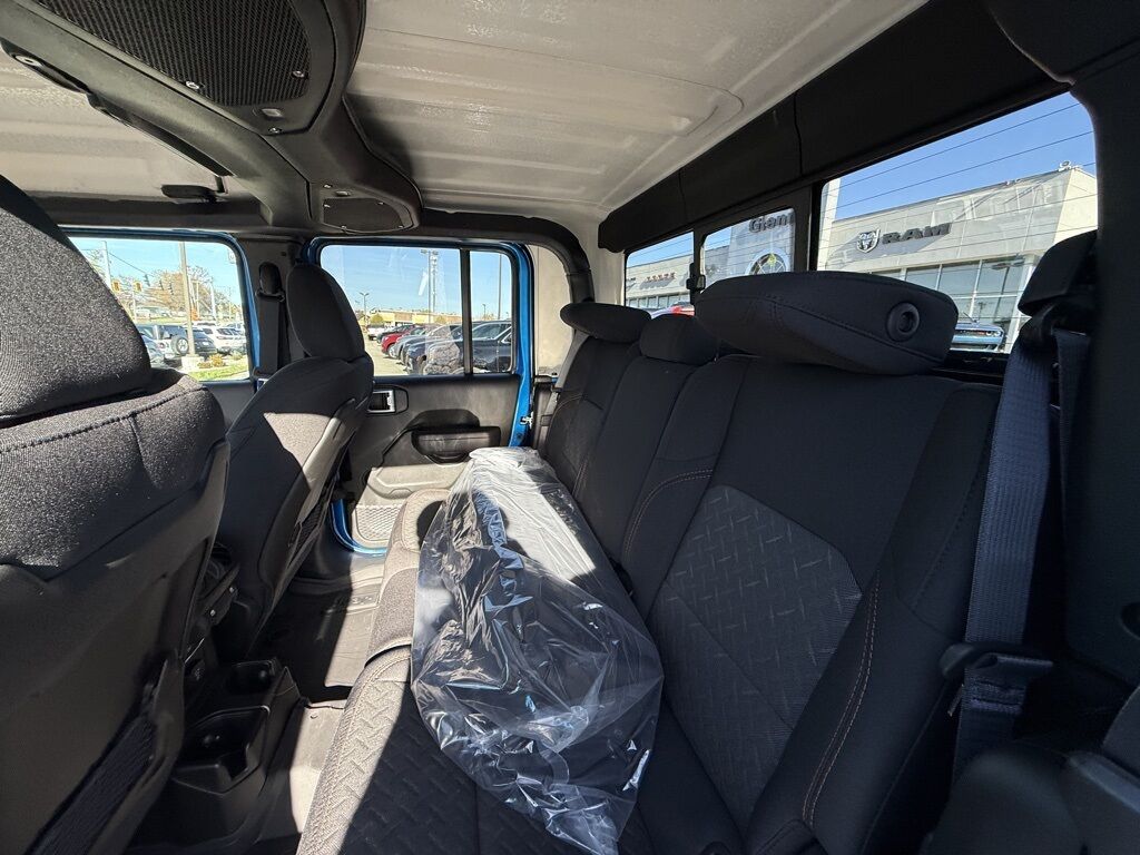 2026 Jeep Gladiator Mojave Crestwood KY