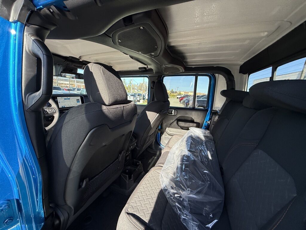 2026 Jeep Gladiator Mojave Crestwood KY