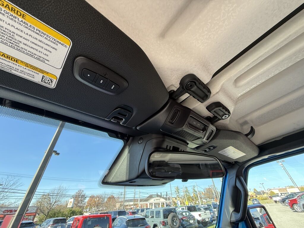 2026 Jeep Gladiator Mojave Crestwood KY