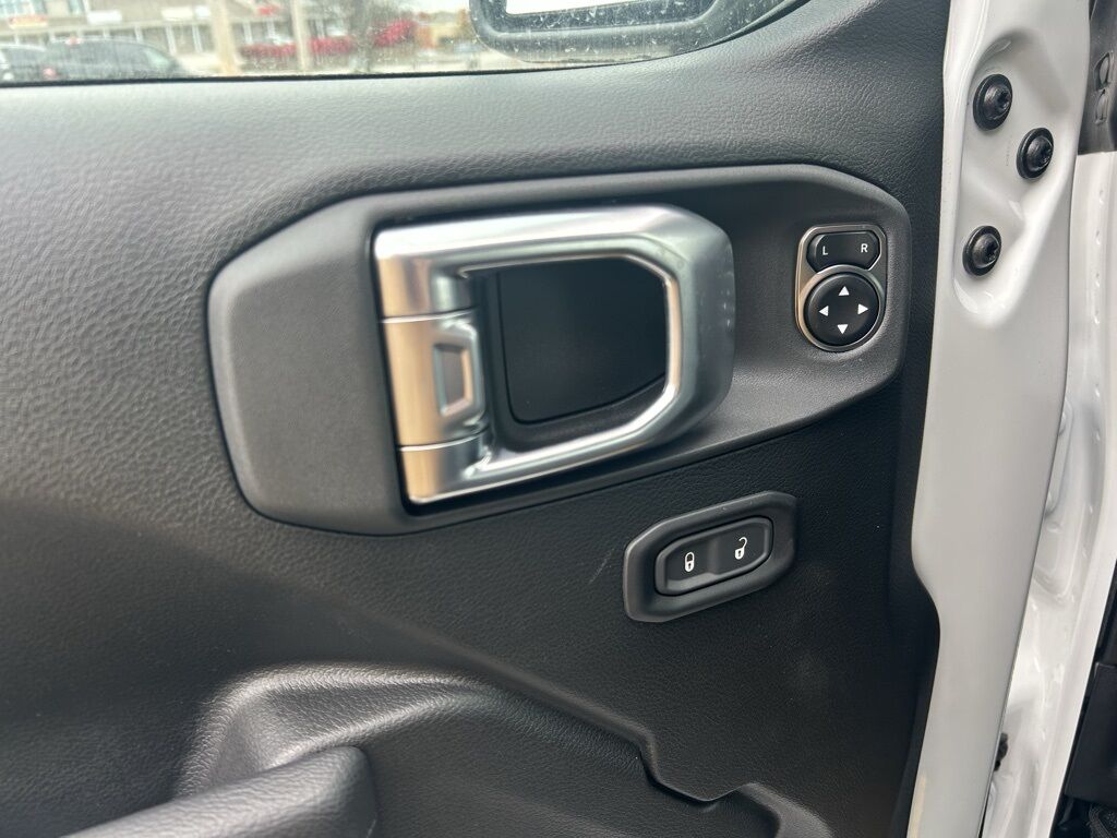 2026 Jeep Gladiator Mojave Crestwood KY