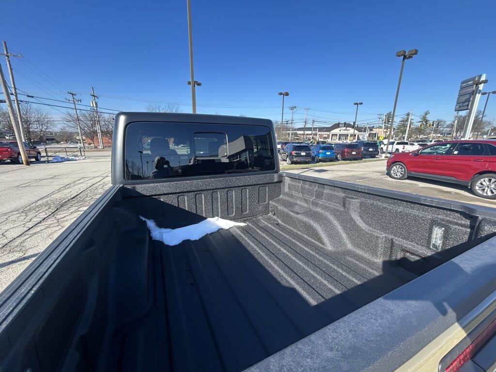 2026 Jeep Gladiator Mojave Crestwood KY