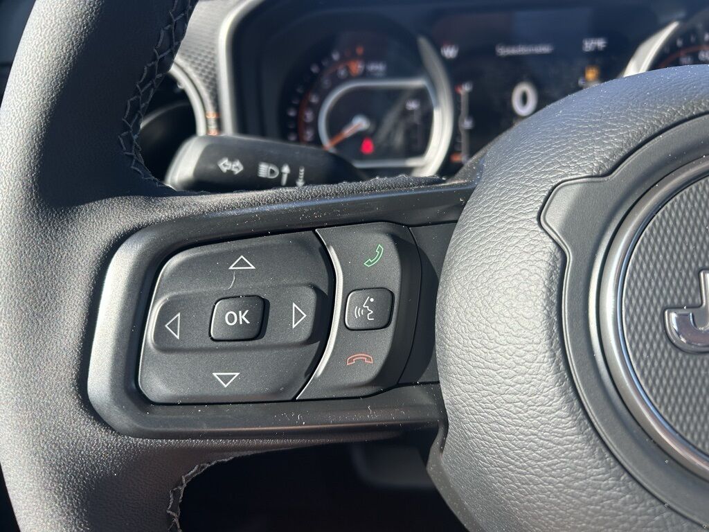 2026 Jeep Gladiator Mojave Crestwood KY