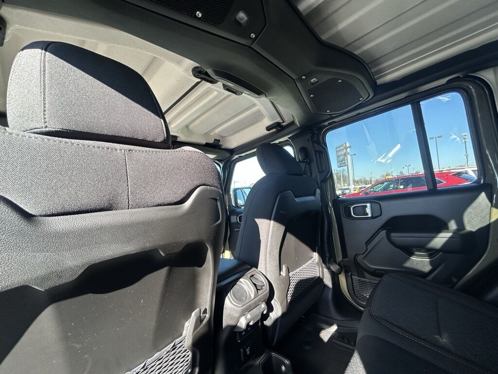 2026 Jeep Gladiator Mojave Crestwood KY