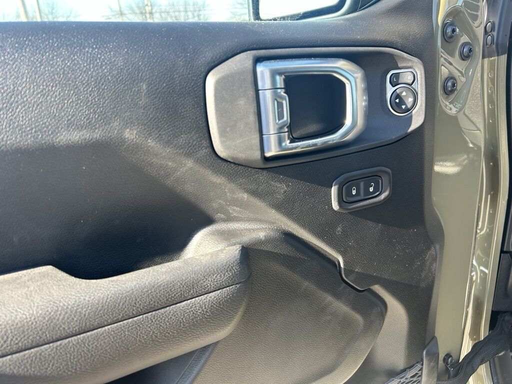 2026 Jeep Gladiator Mojave Crestwood KY