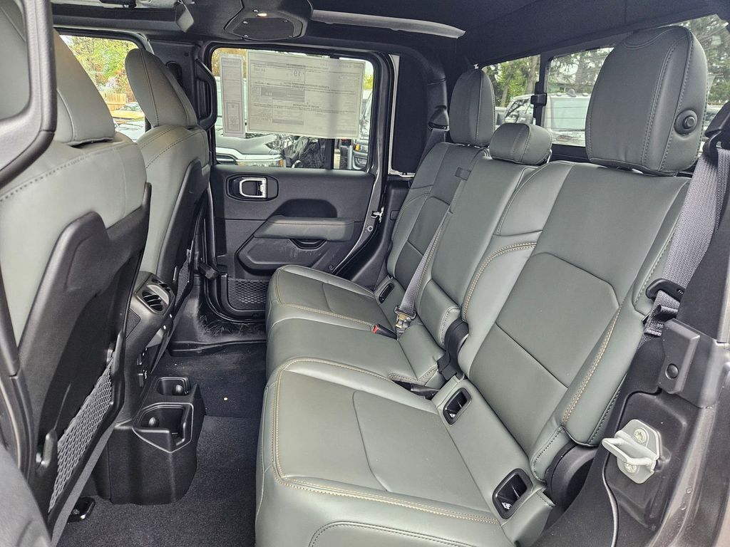 2026 Jeep Gladiator Mojave Gresham OR