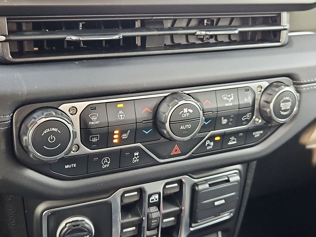 2026 Jeep Gladiator Mojave Gresham OR