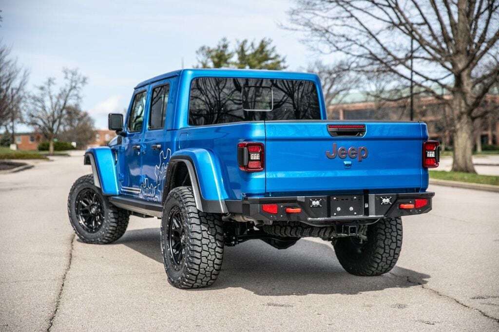 2026 Jeep Gladiator RUBICON 4X4 Orange MA
