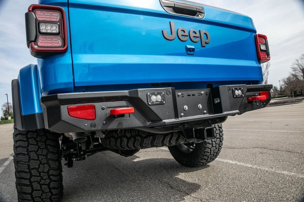 2026 Jeep Gladiator RUBICON 4X4 Orange MA