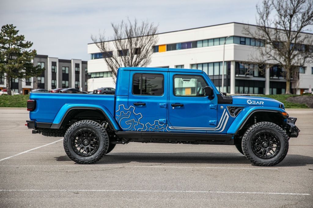 2026 Jeep Gladiator RUBICON 4X4 Orange MA