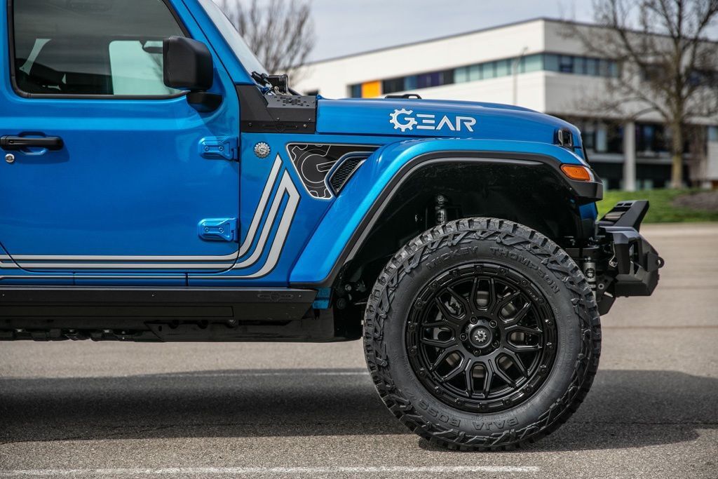 2026 Jeep Gladiator RUBICON 4X4 Orange MA