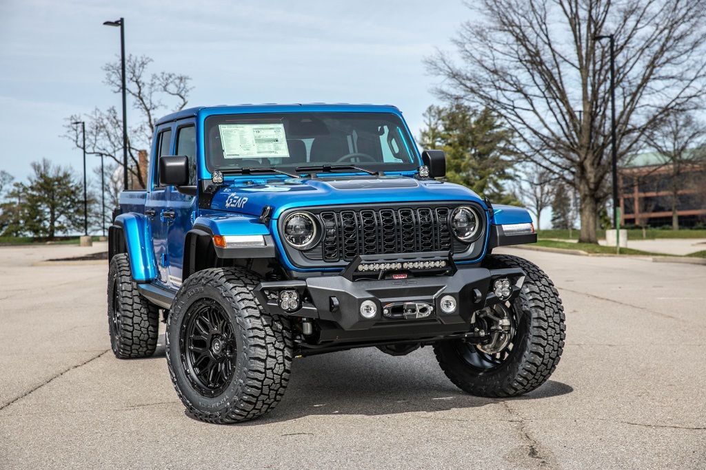 2026 Jeep Gladiator RUBICON 4X4 Orange MA