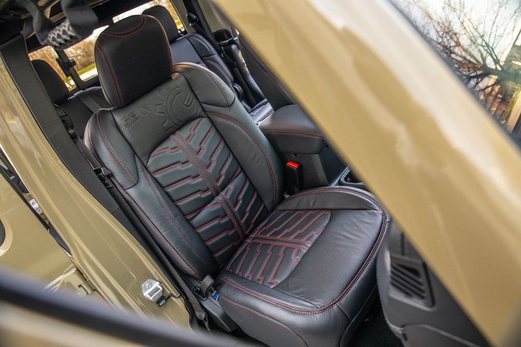 2026 Jeep Gladiator Rubicon Orange MA