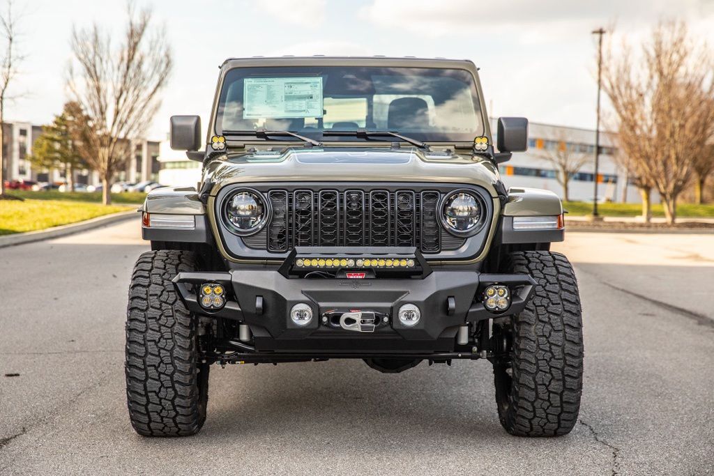 2026 Jeep Gladiator Rubicon Orange MA