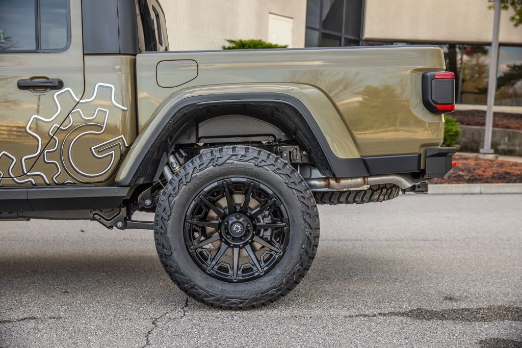 2026 Jeep Gladiator Rubicon Orange MA