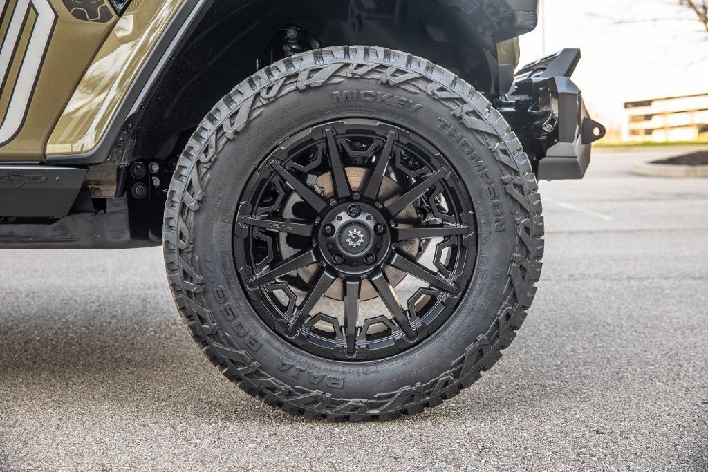 2026 Jeep Gladiator Rubicon Orange MA