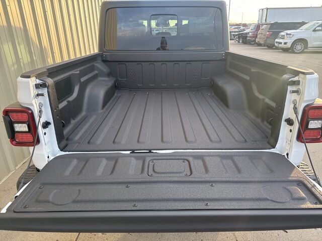 2026 Jeep Gladiator Rubicon Watertown SD