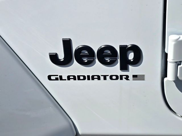 2026 Jeep Gladiator Sahara Folsom CA