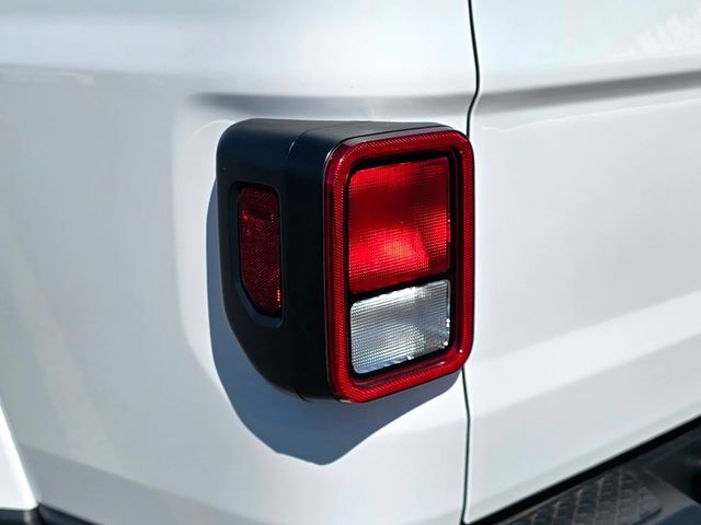 2026 Jeep Gladiator Sahara Folsom CA