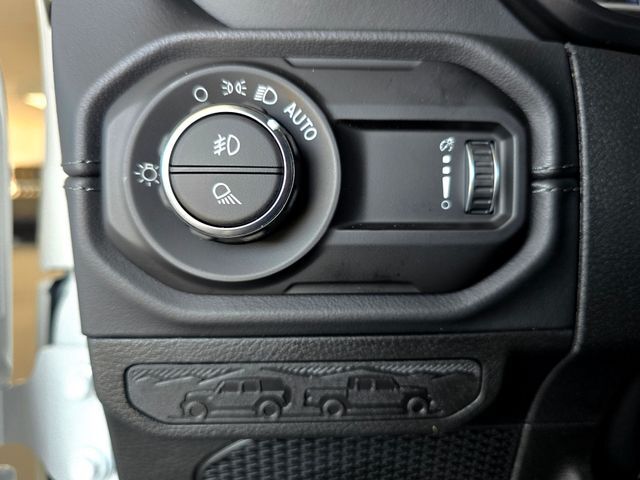 2026 Jeep Gladiator Sahara Folsom CA
