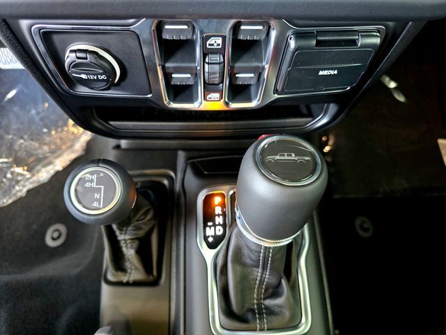 2026 Jeep Gladiator Sahara Folsom CA