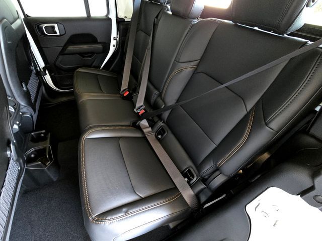 2026 Jeep Gladiator Sahara Folsom CA