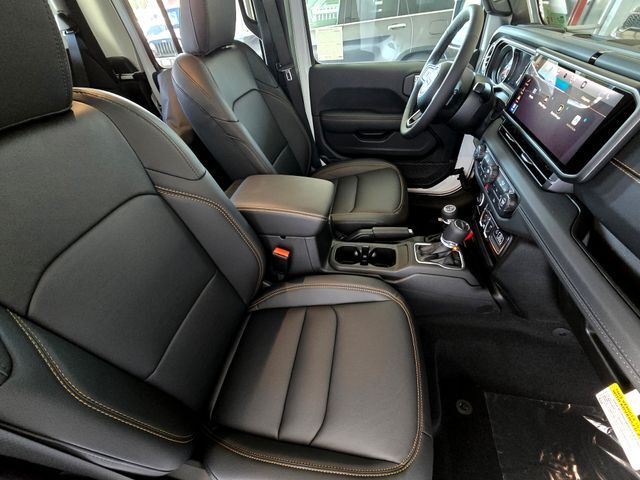 2026 Jeep Gladiator Sahara Folsom CA