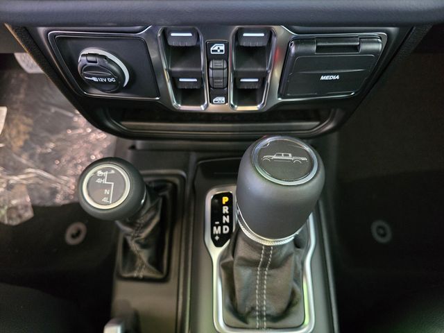 2026 Jeep Gladiator Sahara Folsom CA