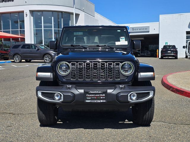 2026 Jeep Gladiator Sahara
