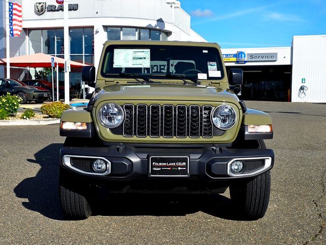 2026 Jeep Gladiator Sahara
