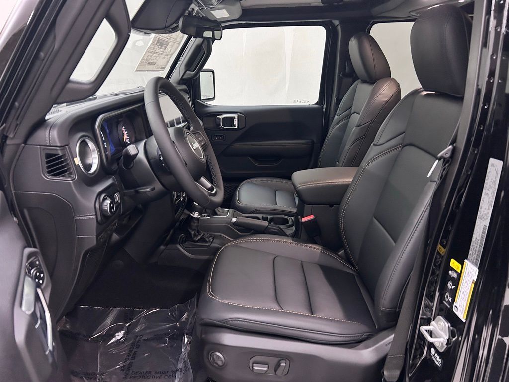 2026 Jeep Gladiator Sahara Portland OR