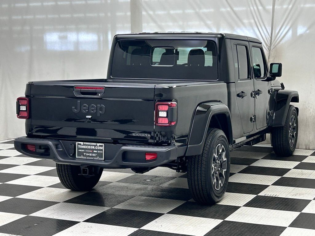 2026 Jeep Gladiator Sahara Portland OR