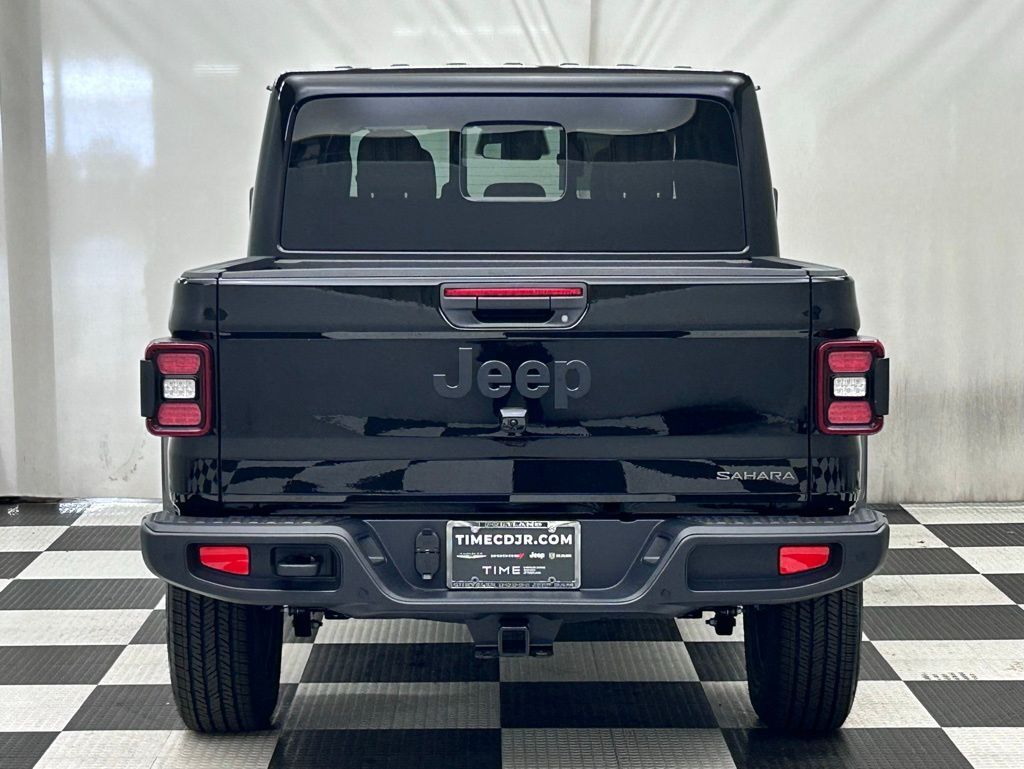 2026 Jeep Gladiator Sahara Portland OR