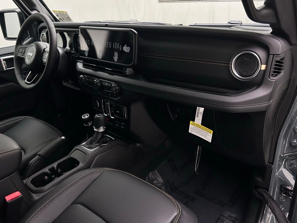 2026 Jeep Gladiator Sahara Portland OR