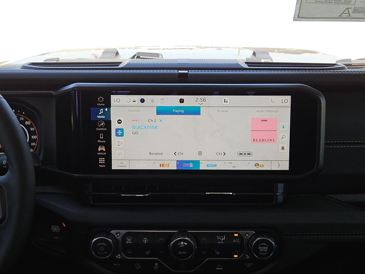 2026 Jeep Gladiator Sahara Castroville TX