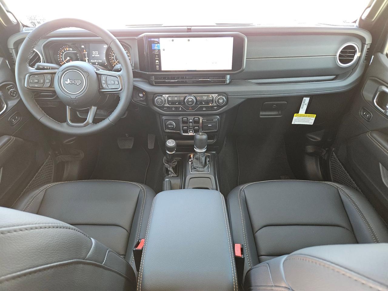 2026 Jeep Gladiator Sahara Castroville TX