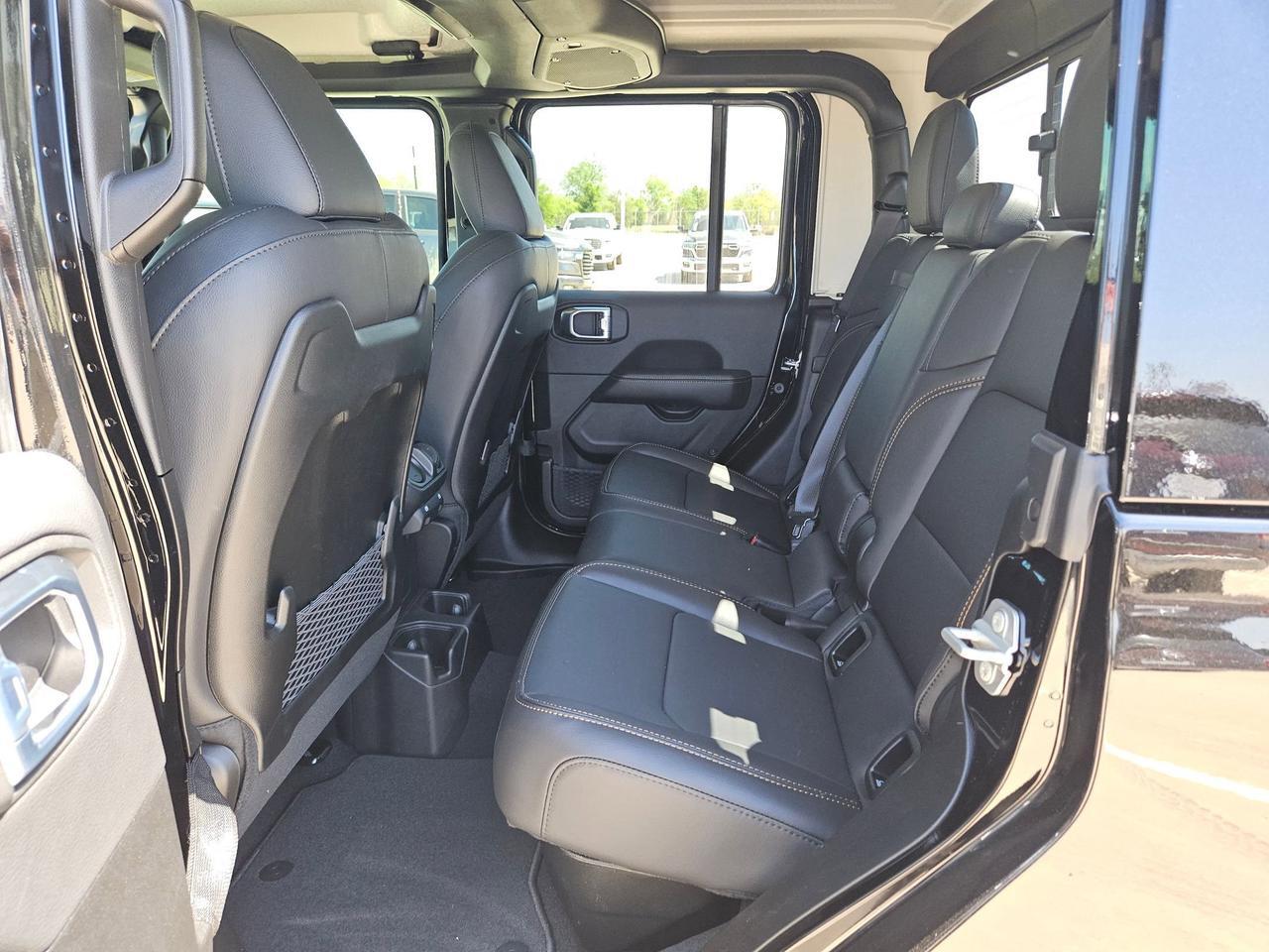 2026 Jeep Gladiator Sahara Castroville TX