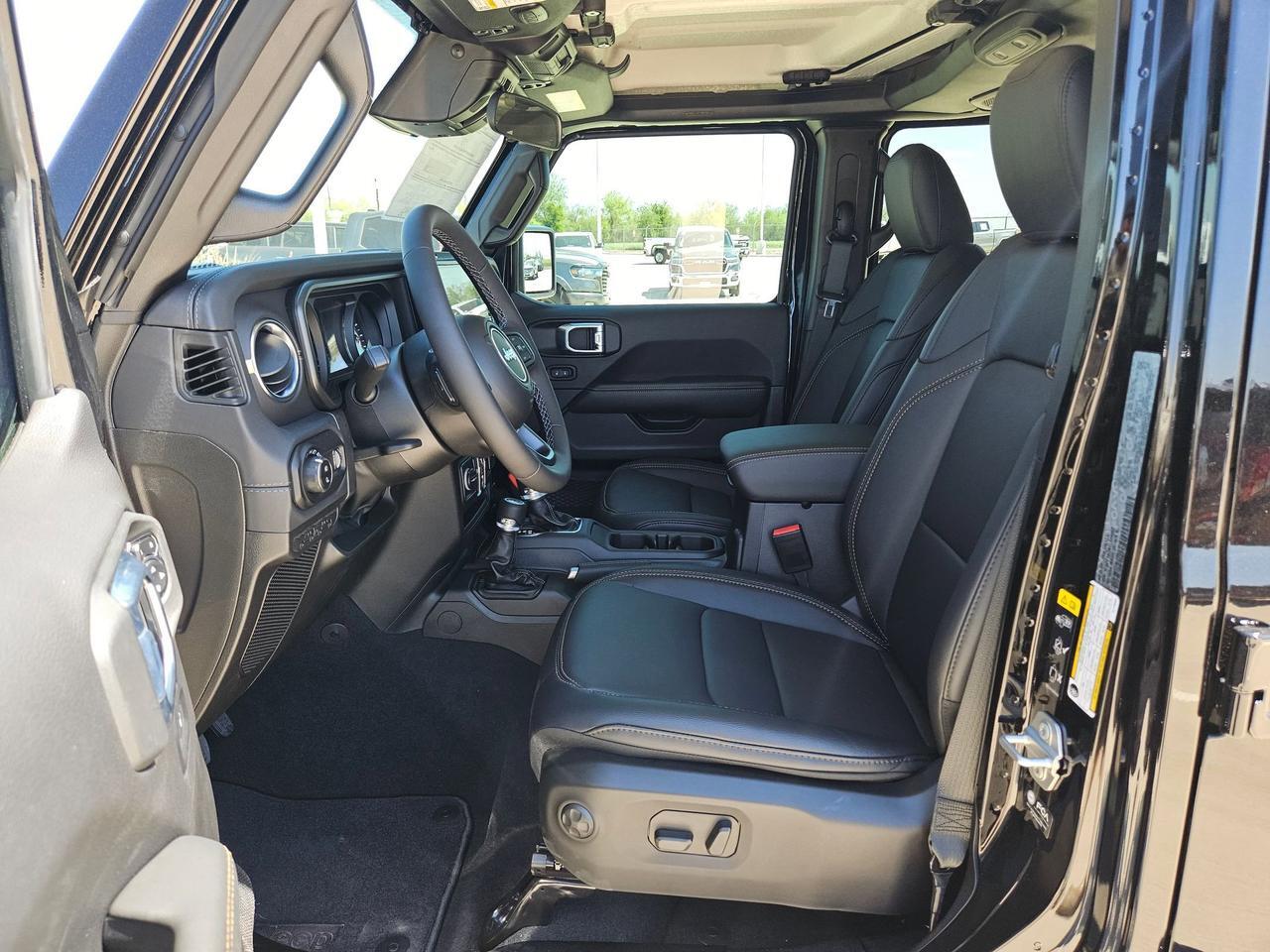 2026 Jeep Gladiator Sahara Castroville TX