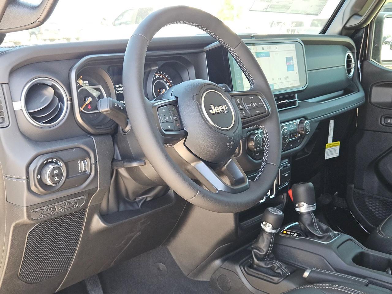 2026 Jeep Gladiator Sahara Castroville TX