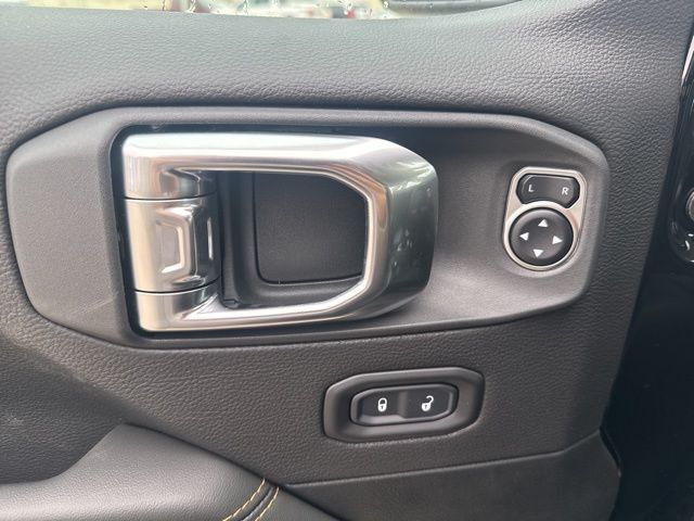 2026 Jeep Gladiator Sahara Watertown SD