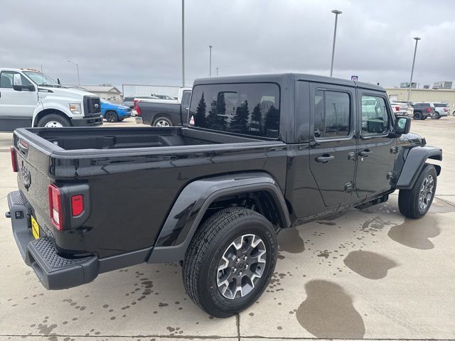 2026 Jeep Gladiator Sahara Watertown SD
