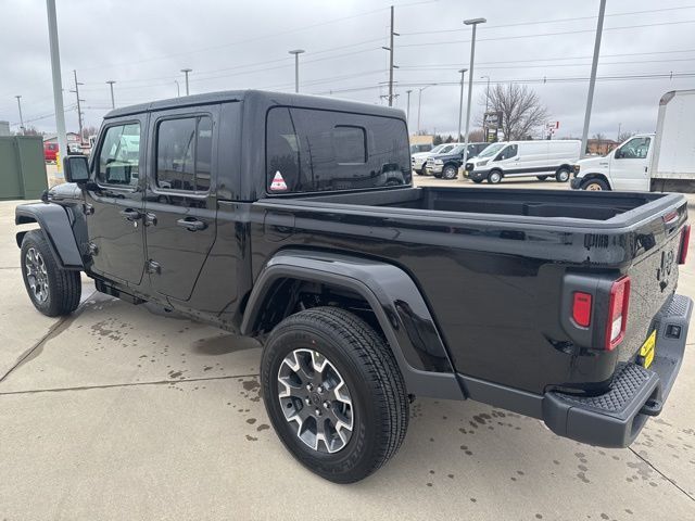 2026 Jeep Gladiator Sahara Watertown SD