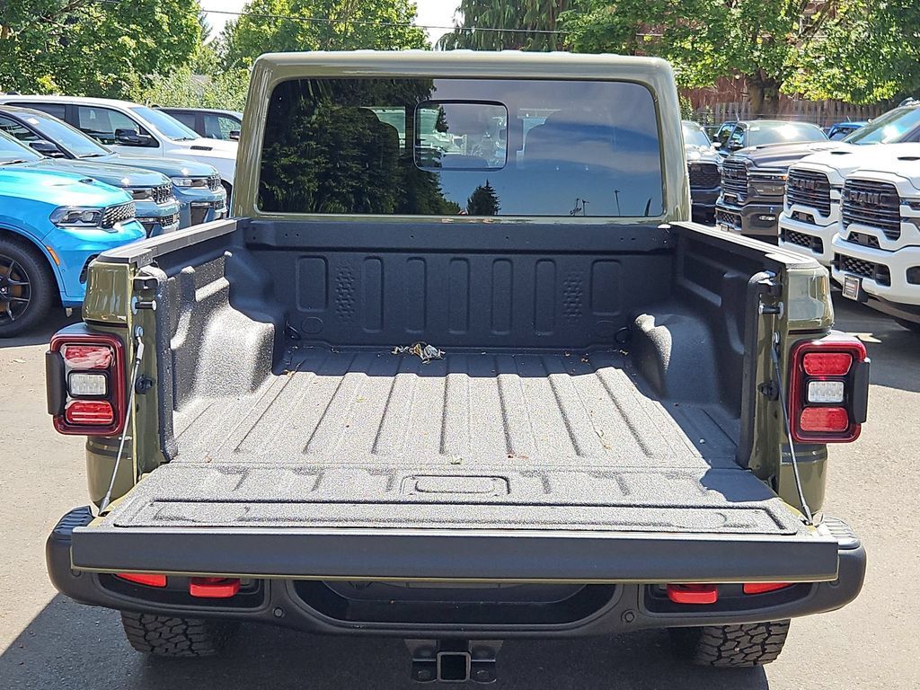 2026 Jeep Gladiator Shadow Ops Gresham OR