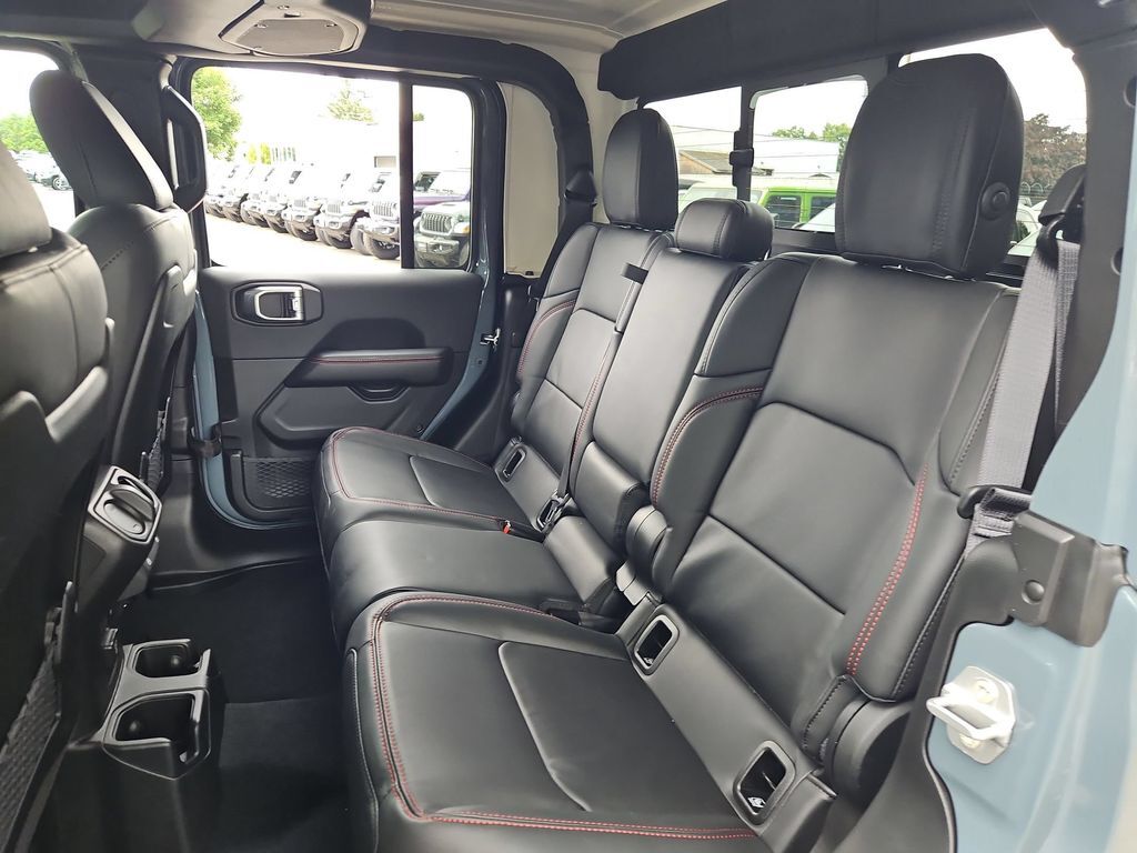 2026 Jeep Gladiator Shadow Ops Gresham OR