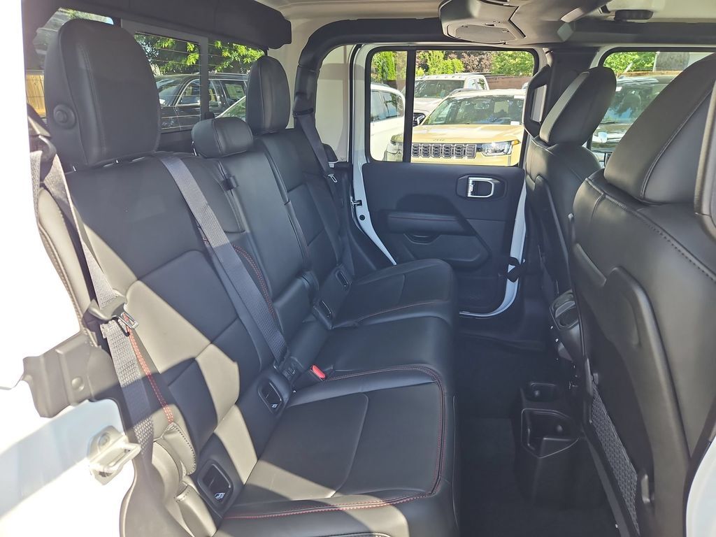2026 Jeep Gladiator Shadow Ops Gresham OR