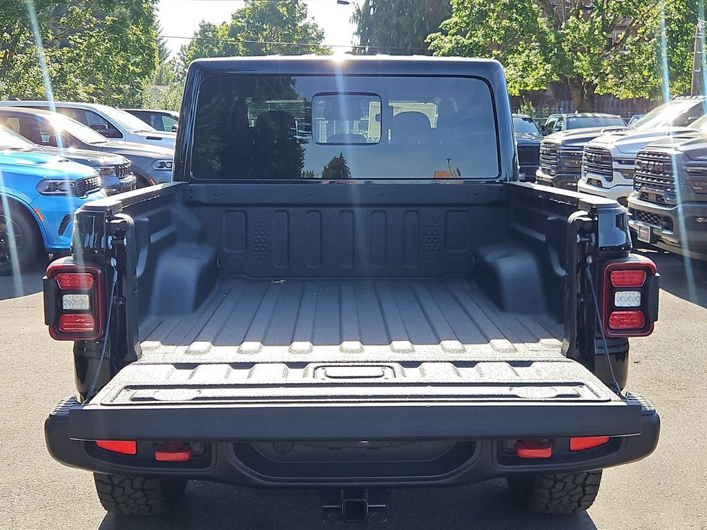 2026 Jeep Gladiator Shadow Ops Gresham OR