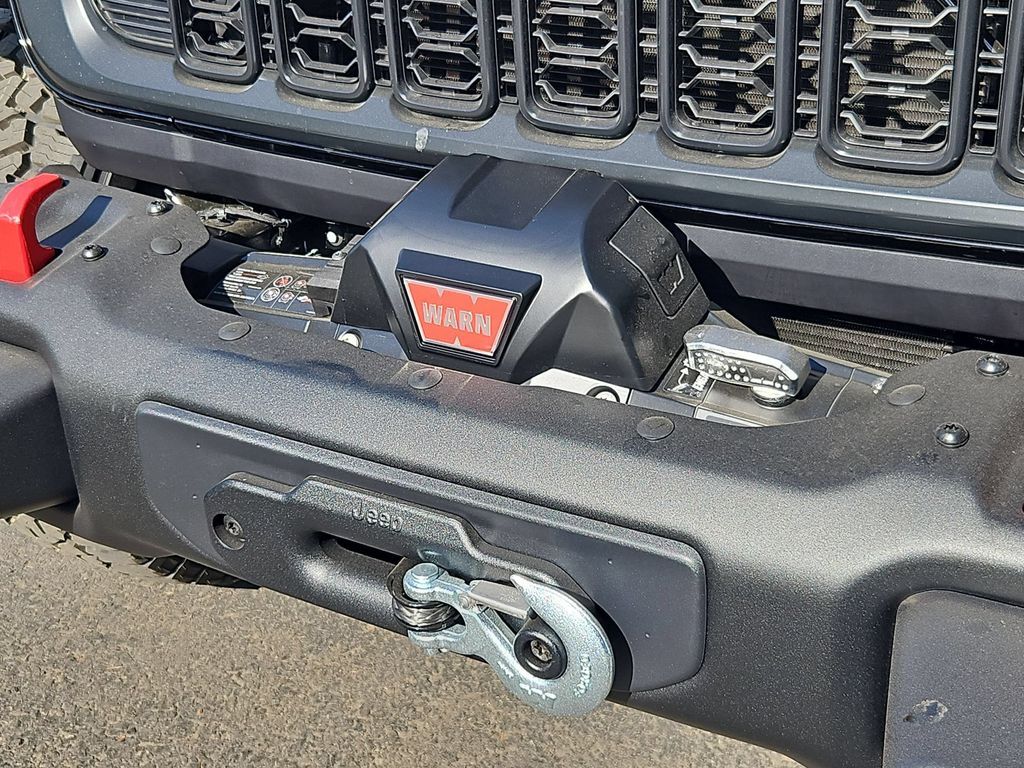 2026 Jeep Gladiator Shadow Ops Gresham OR